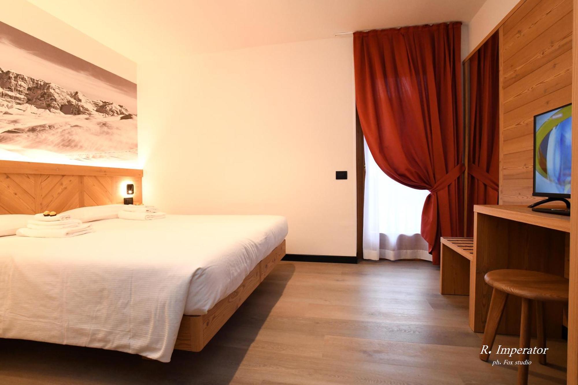 Park Residence Imperator Carisolo Dış mekan fotoğraf